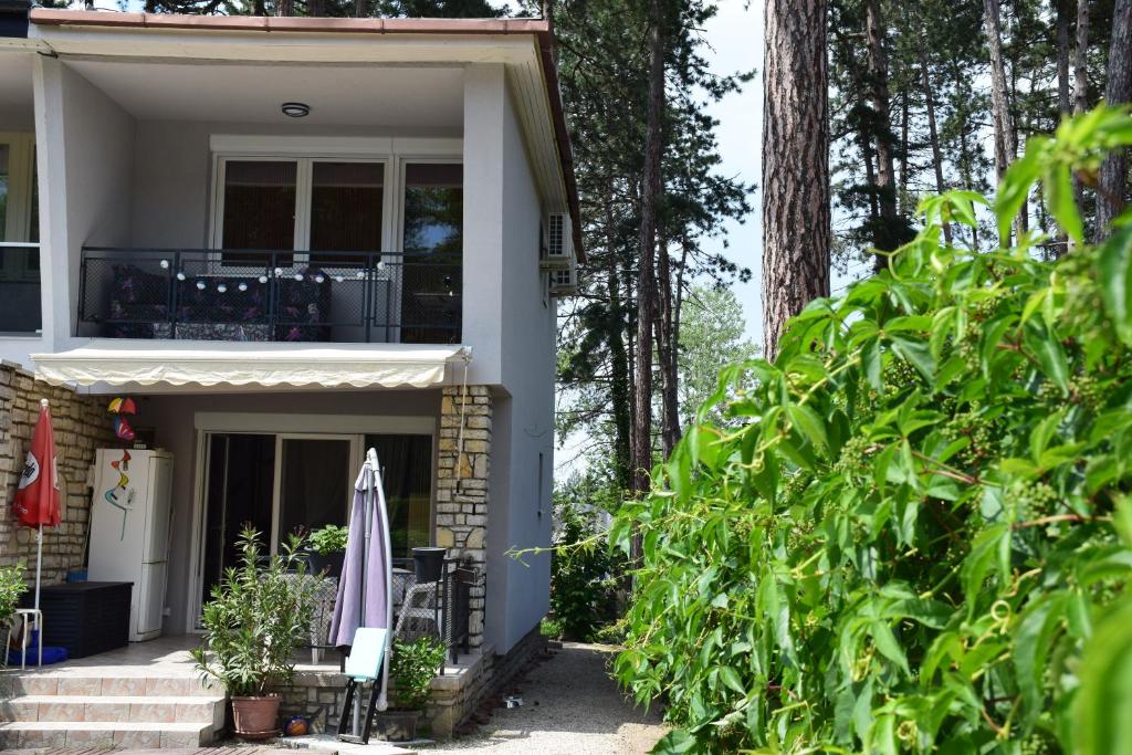 Vonkajšia záhrada v ubytovaní AB Apartman Siófok