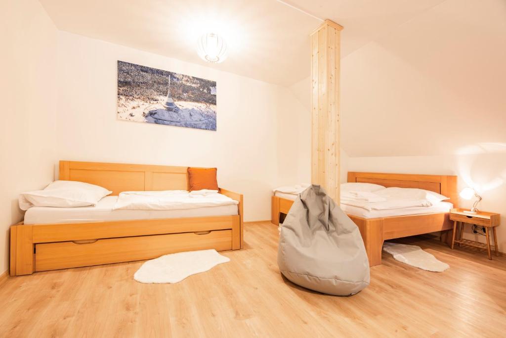 Úpatí Ještědu - apartmány - 10