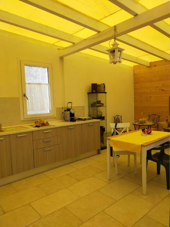 Kuchyň nebo kuchyňský kout v ubytování A Casa Di Pici