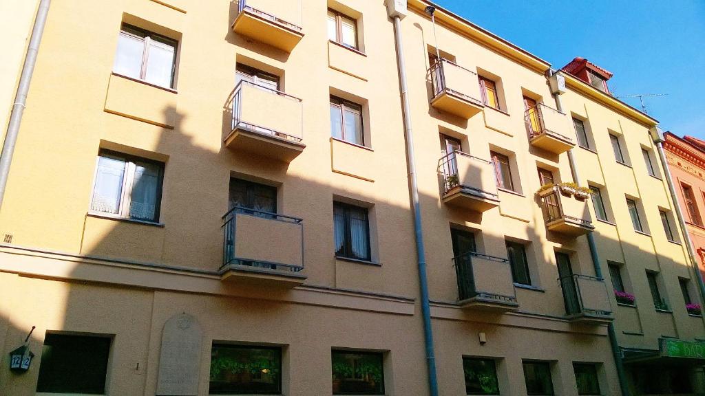 Budova, v ktorej sa apartmán nachádza