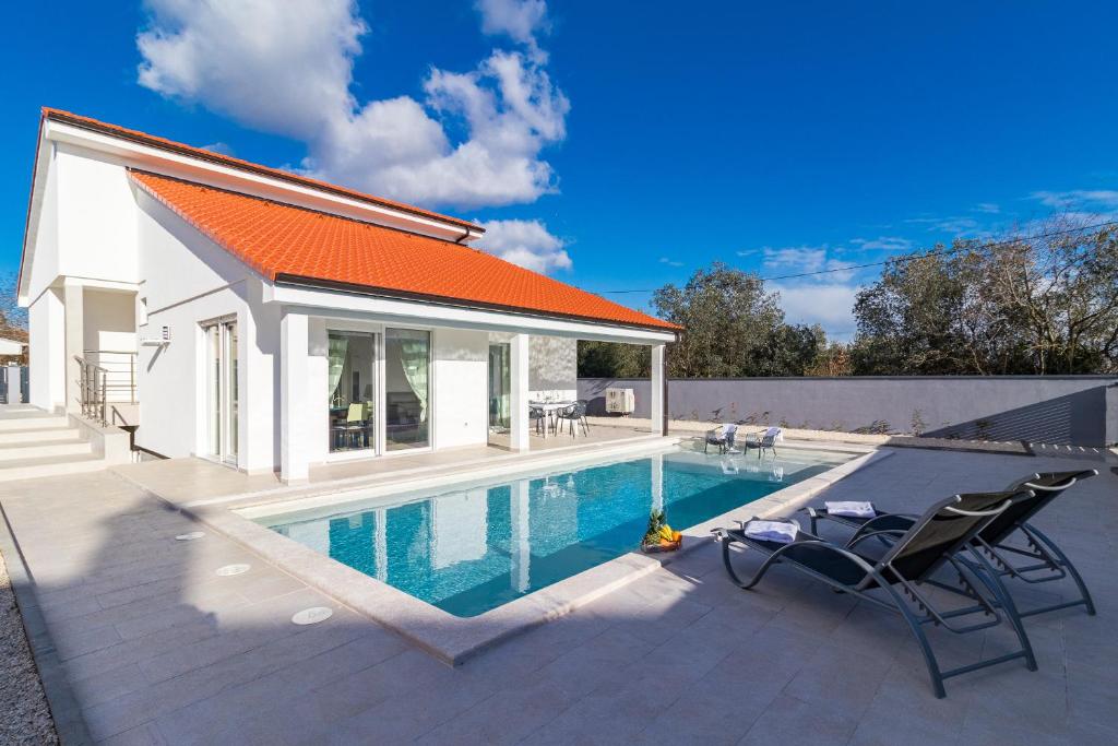 Villa Casablanca - Pula