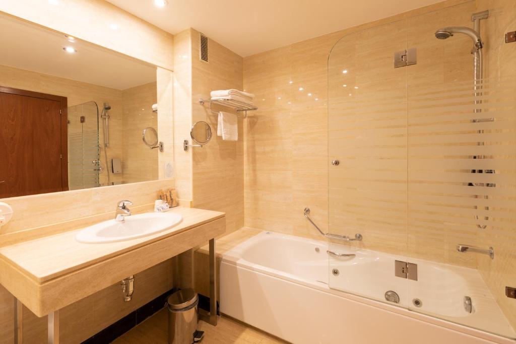 Koupelna v ubytování Hotel San Juan de los Reyes