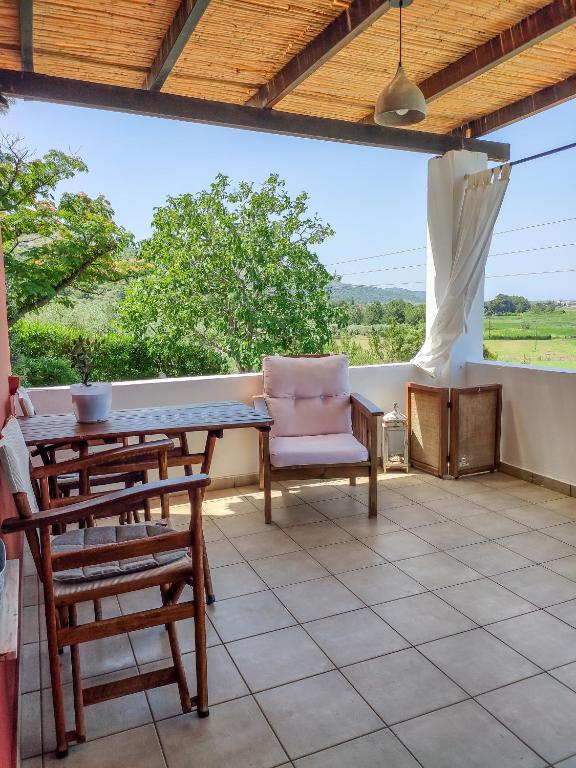 Balkon lub taras w obiekcie Pernakria
