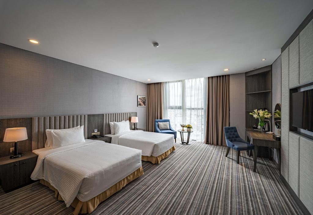 Phòng Deluxe 2 Giường Đơn Nhìn Ra Thành Phố