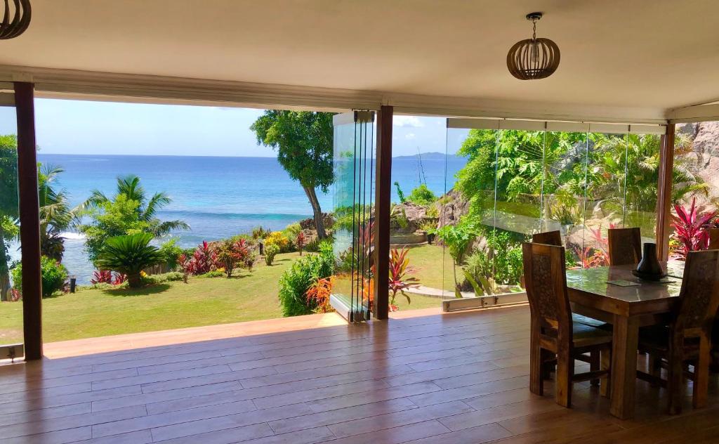 Cote Mer villa, Baie Sainte Anne (updated prices 2024)