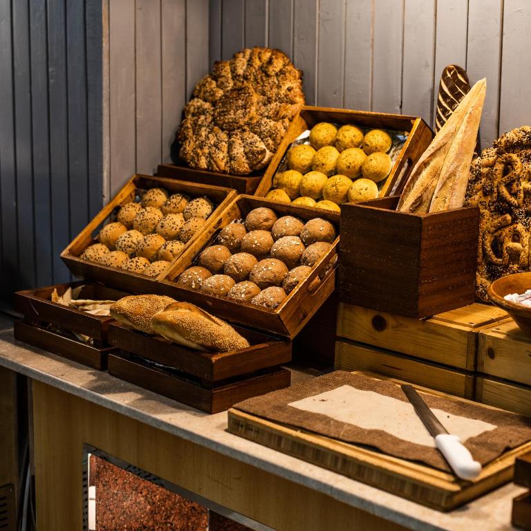 BM Beach Hotel - Resim 43