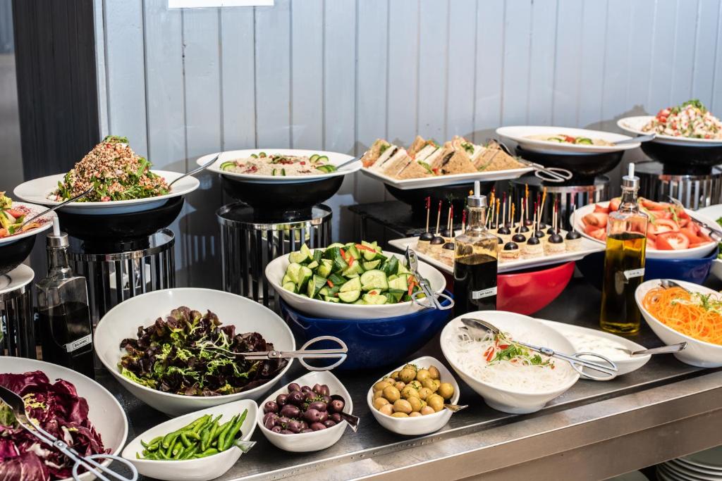 BM Beach Hotel - Resim 40