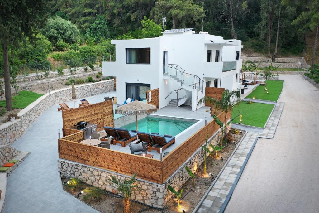Bazén v ubytovaní DASÝLIO - earthy living homes alebo v jeho blízkosti