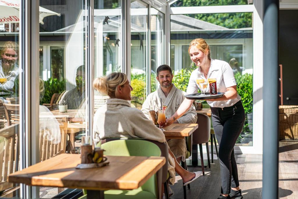 Hosté ubytování Waldhotel Tannenhäuschen