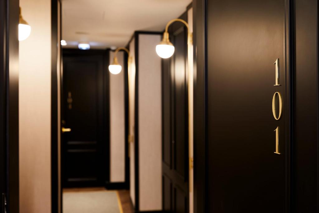 Villa Brown Ermou, a member of Brown Hotels - Resim 42