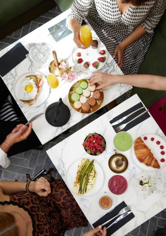 Villa Brown Ermou, a member of Brown Hotels - Resim 18