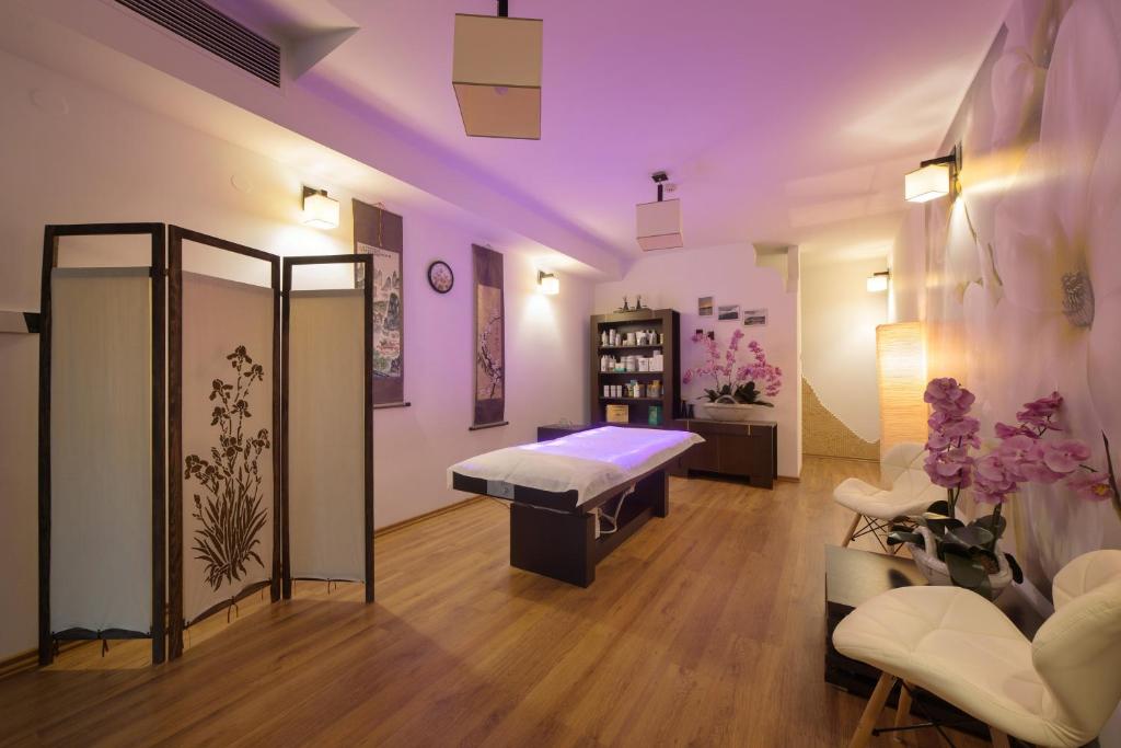 Kúpele alebo wellness v ubytovaní Hotel Pegaz