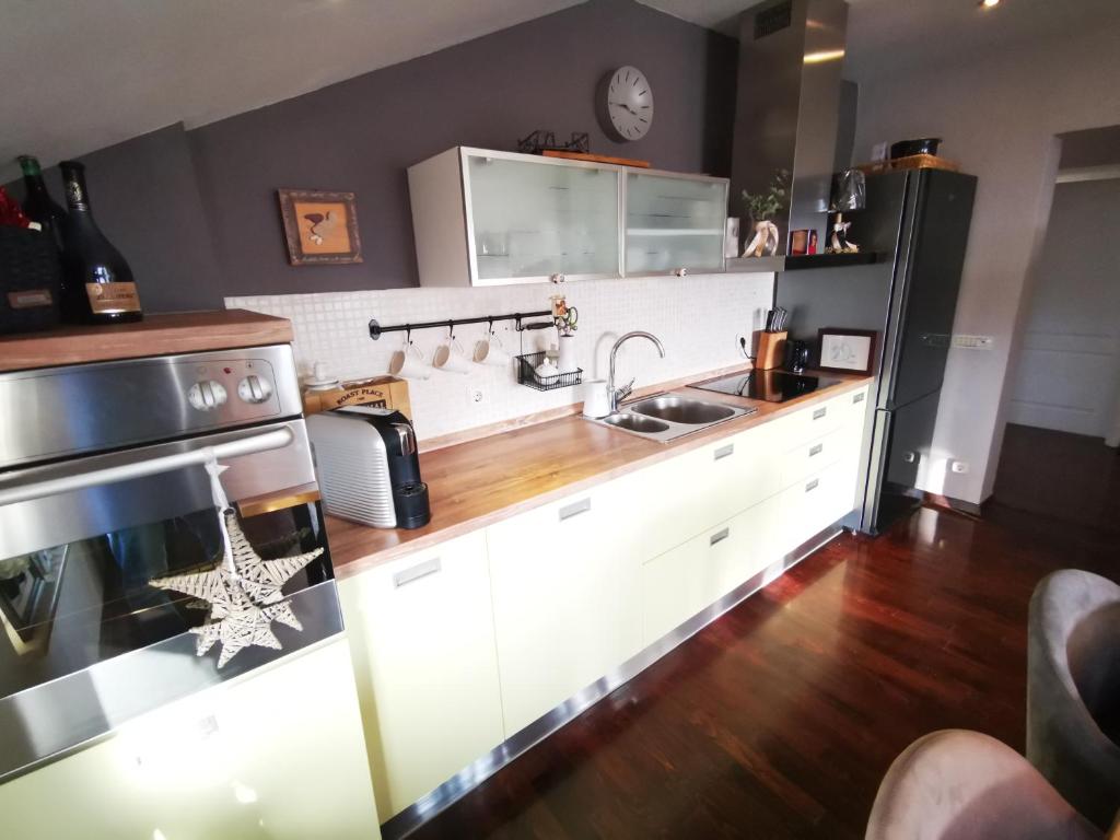 Fotografie z fotogalerie ubytování Veliki balkon s pogledom na more v destinaci Sveti Filip i Jakov