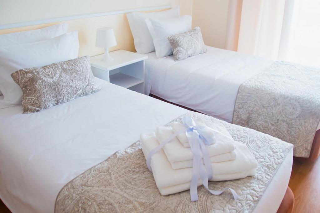 Beach Pedrógão Guesthouse - Standard Double Or Twin Room With Balcony