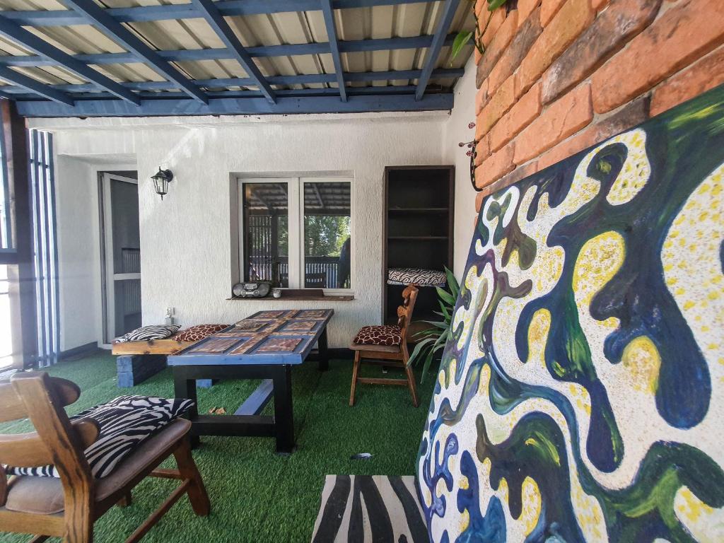 Posedenie v ubytovaní Hostel Mazurska 8a