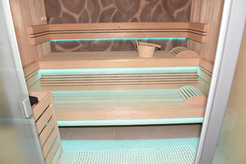 Fotografie z fotogalerie ubytování Hôtel Normandie Spa v destinaci Bagnoles-de-l'Orne