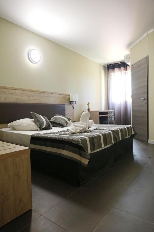 Le Banana's Hotel - 7