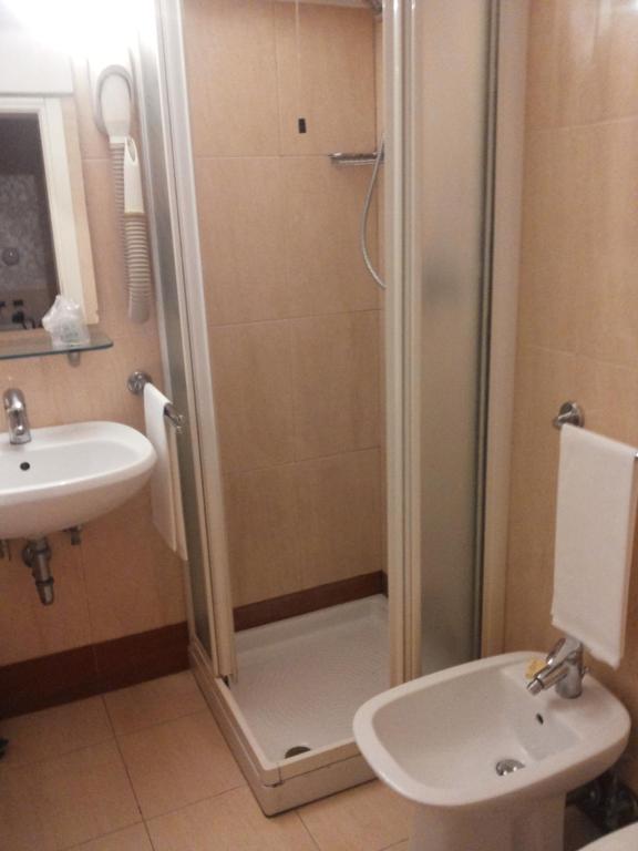 Koupelna v ubytování Hotel Adriatico