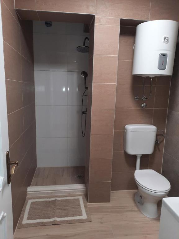 Koupelna v ubytování Stone house Zgogo