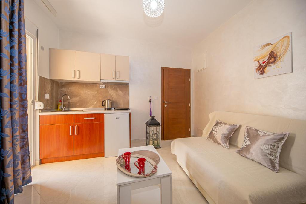 Kuchyň nebo kuchyňský kout v ubytování Kristal Apartmani