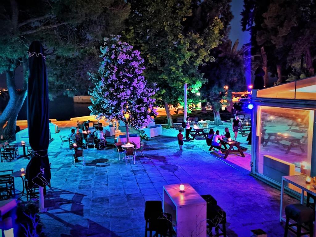 Fotografie z fotogalerie ubytování Hotel Akti v destinaci Loutraki
