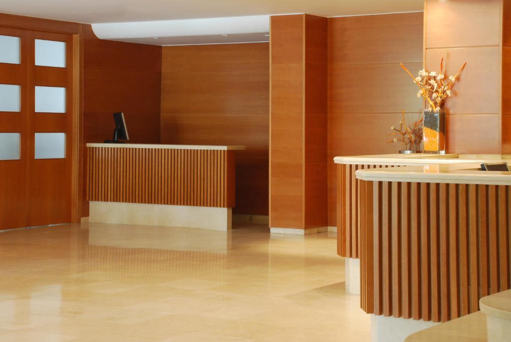 Vstupní hala nebo recepce v ubytování Hotel Los Robles