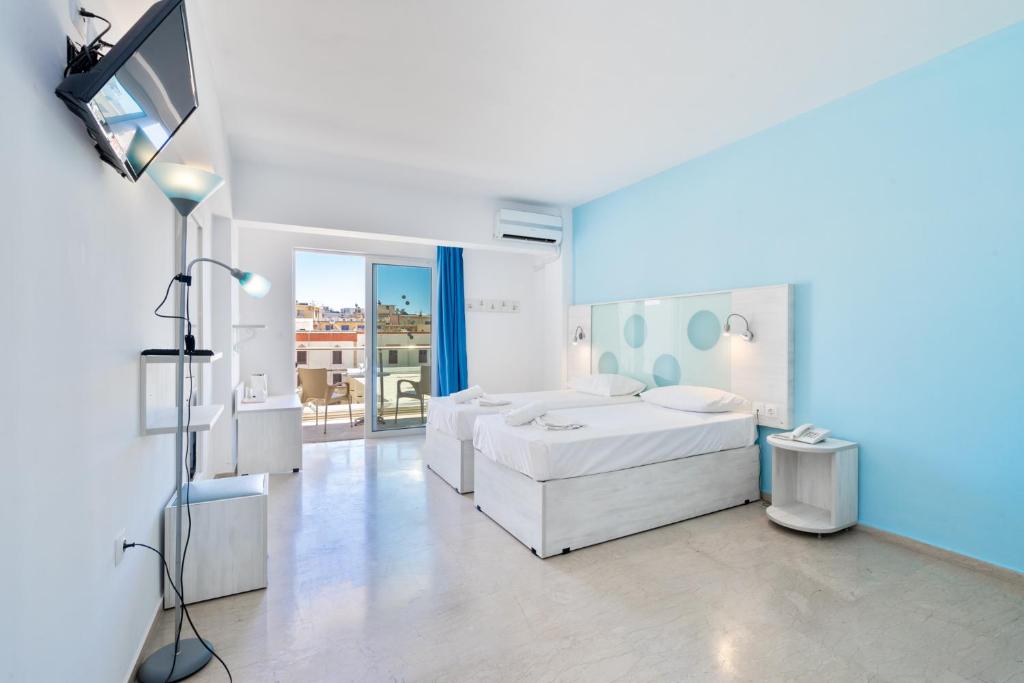 
Double Room with Balcony
