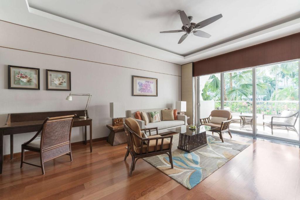 Shangri-La Singapore - Garden Wing One Bedroom Suite King