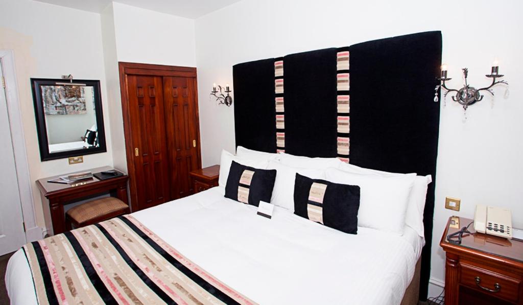 Aberdeen Douglas Hotel - 