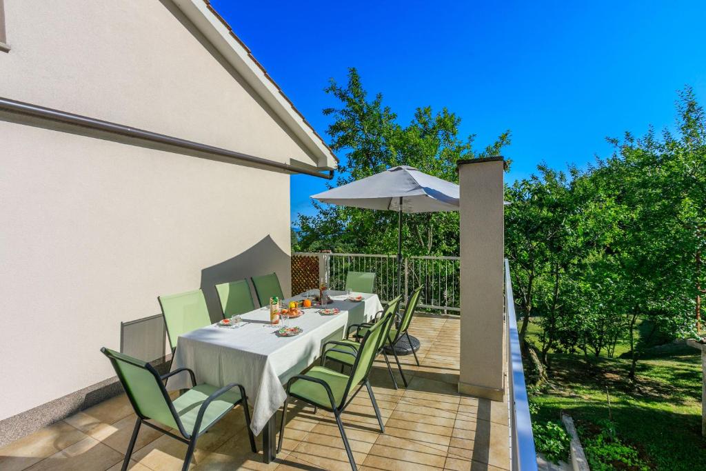 Balkon lub taras w obiekcie House Vicky