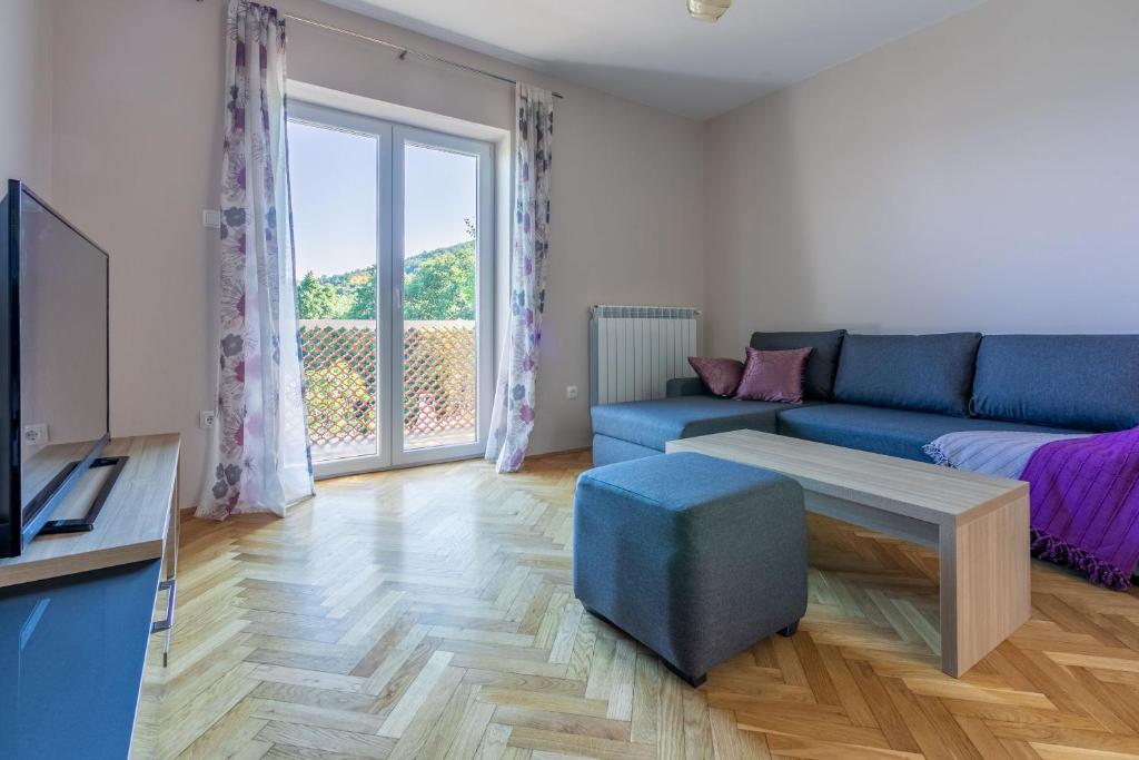 Telewizja i/lub zestaw kina domowego w obiekcie House Vicky