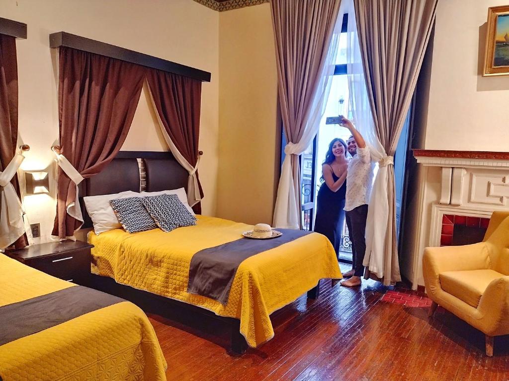 Hotel Providencia - Avenida Principal, Centro Histórico de Zacatecas - Suite Con Balcón