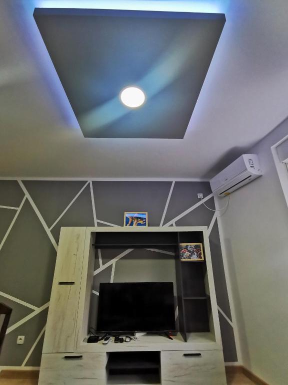 Cozy Corner Apartments - Free parking & Wi-fi - Appartamento