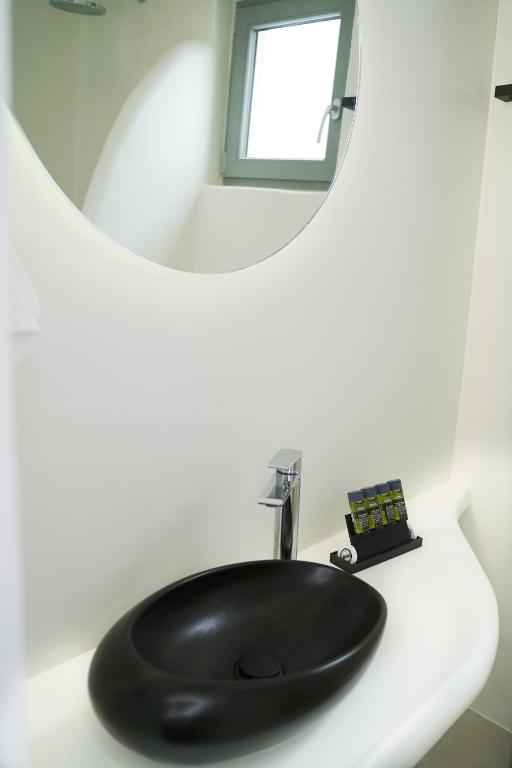 Koupelna v ubytování King's Suites