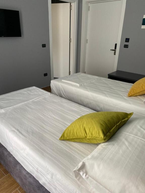 Postel nebo postele na pokoji v ubytování Hotel Viroi