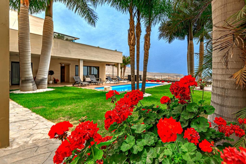 Bazén v ubytování Villa 23 Caldera Del Rey near Siam Park nebo v jeho okolí