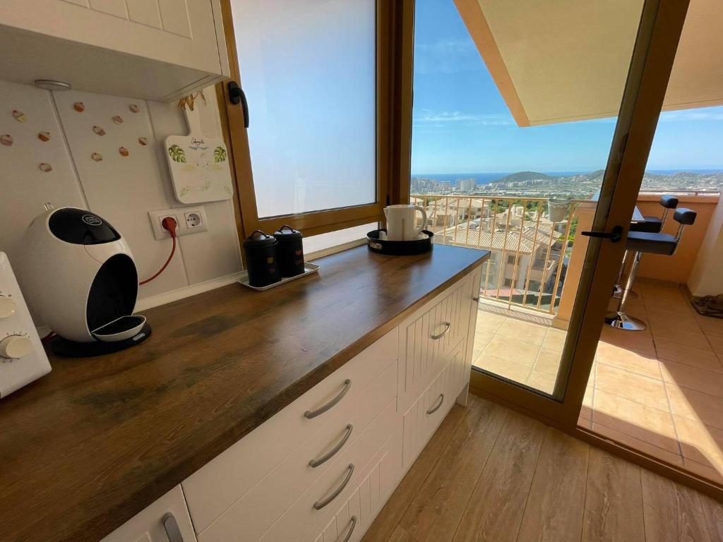Fotografie z fotogalerie ubytování 2 Bed Penthouse Apartment - Sea Views - Sleeps 4 v destinaci Finestrat