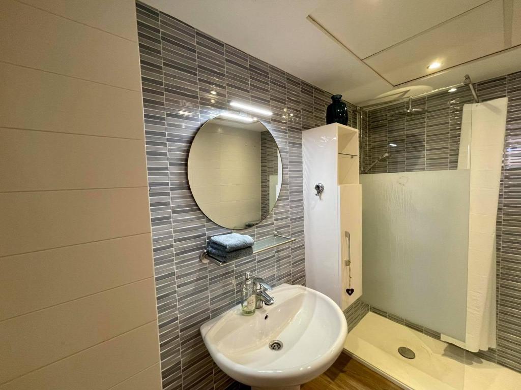 Fotografie z fotogalerie ubytování 2 Bed Penthouse Apartment - Sea Views - Sleeps 4 v destinaci Finestrat