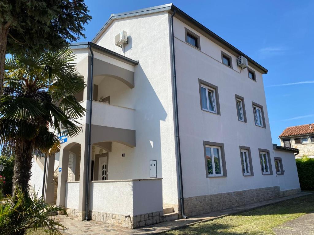 Budova, kde se penzion nachází