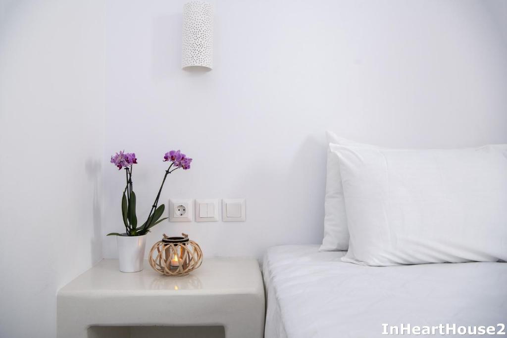 Posteľ alebo postele v izbe v ubytovaní In Heart House - Naousa, Paros