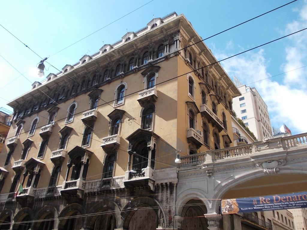 a large building with a lot of windows at Casa Pascal in Genova