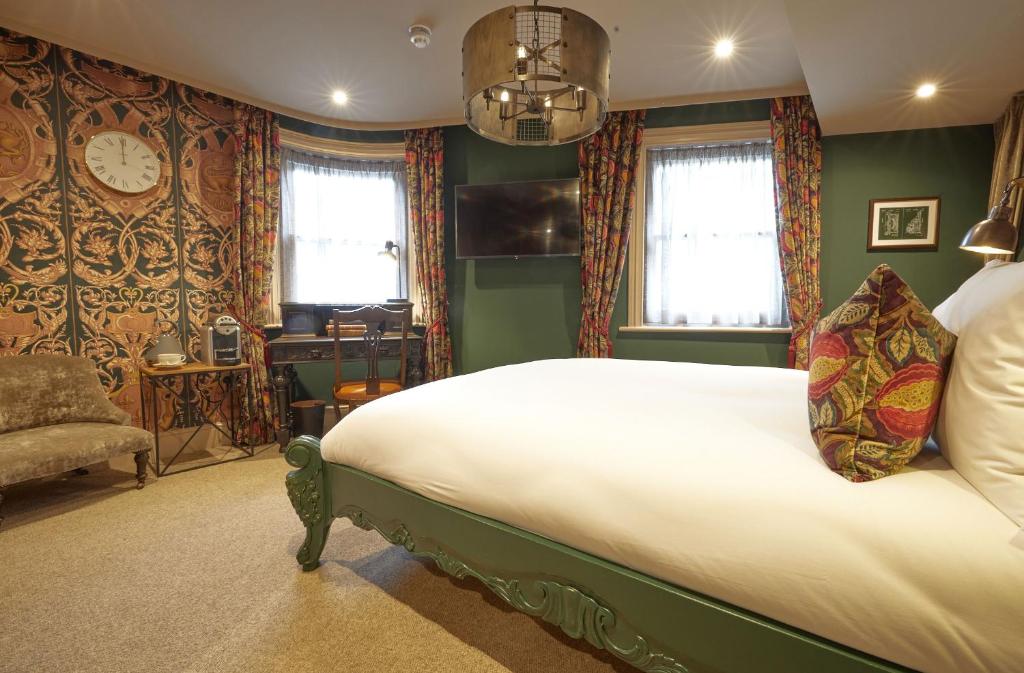The Kings Arms Pub & Boutique Rooms - 
