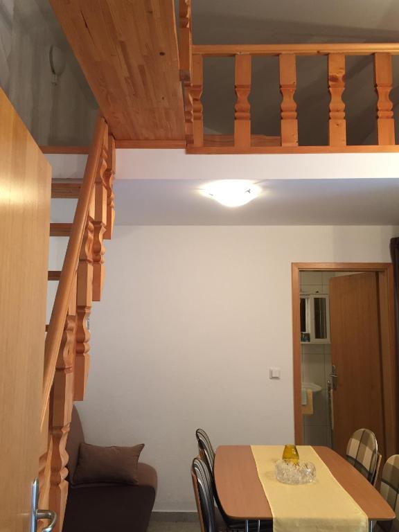 Fotografie z fotogalerie ubytování Apartmani Dora v destinaci Vodice