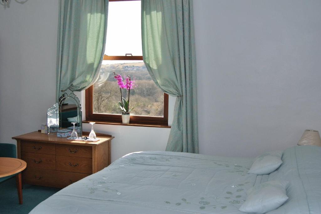 St Lawrence Guest House - Deluxe Double Or Twin Room With Sea View