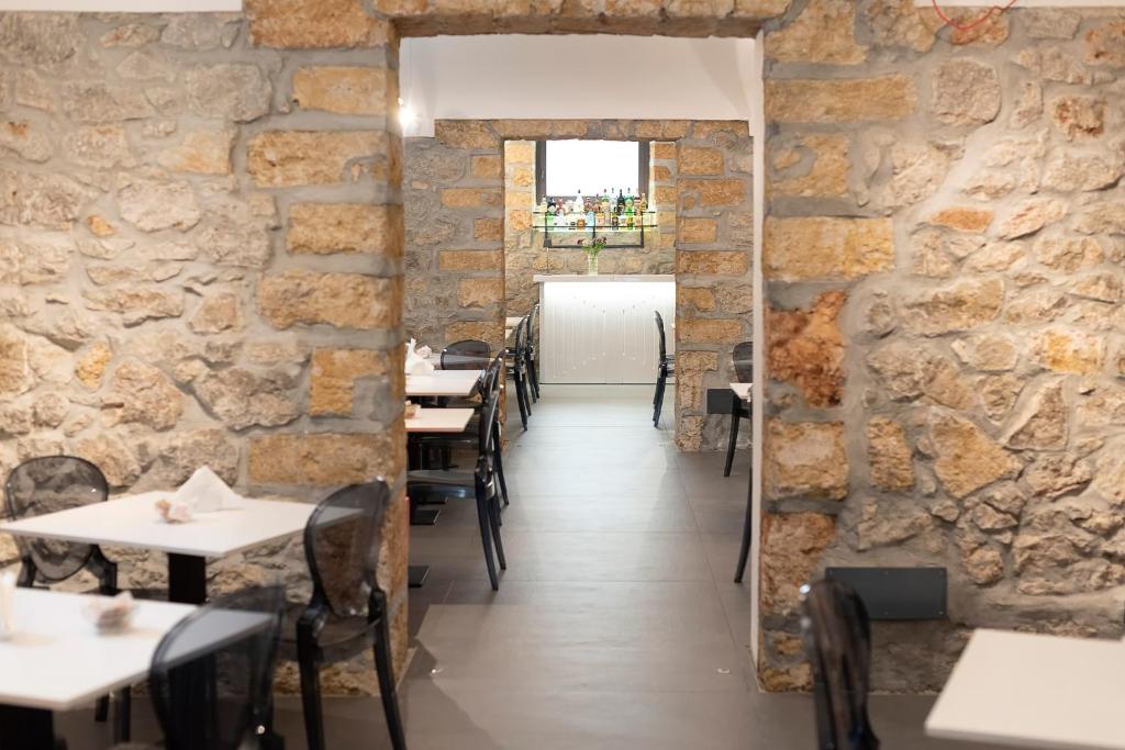 Hotel Tonic - Resim 31