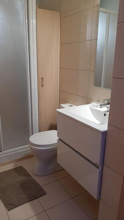Koupelna v ubytování Universe House
