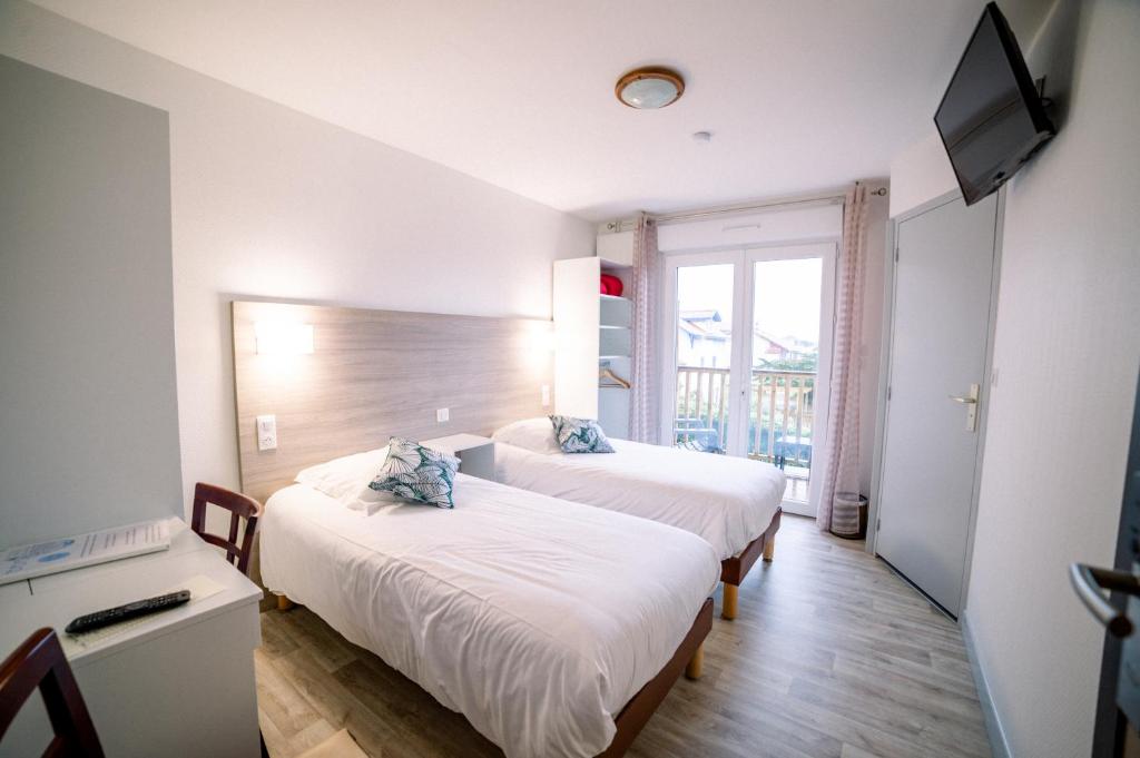 Hotel Atlantique - Habitación Doble Con Balcón