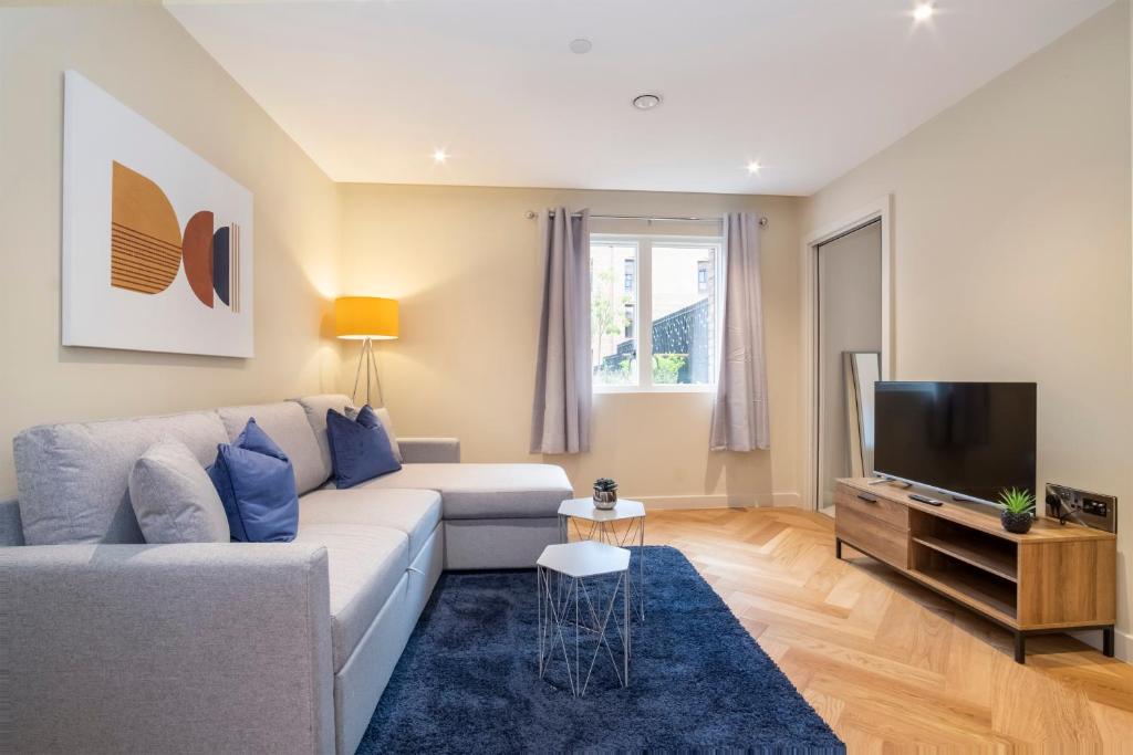 Hudson Quarter Luxury Apartments - One-Bedroom Apartment