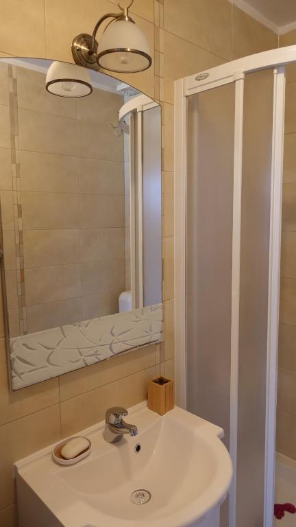Koupelna v ubytování Vodice Family Apartment