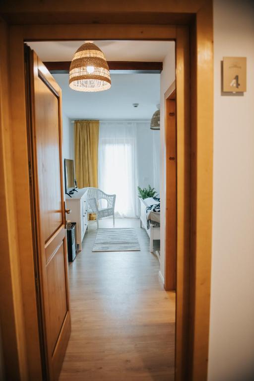 Postel nebo postele na pokoji v ubytování Cabana Fantanele